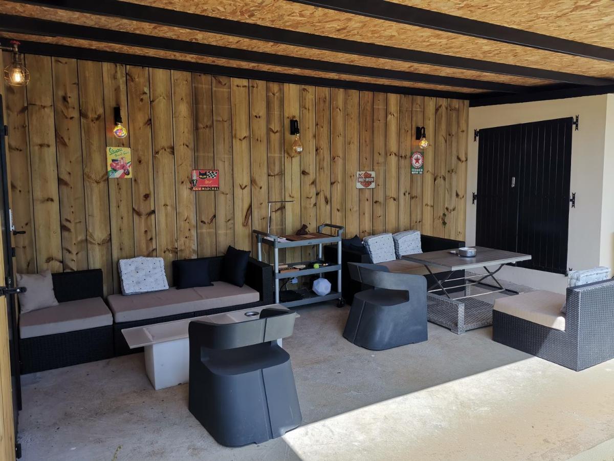 לה טאמפון Hostal 170 Room 15 Service Appartement מראה חיצוני תמונה