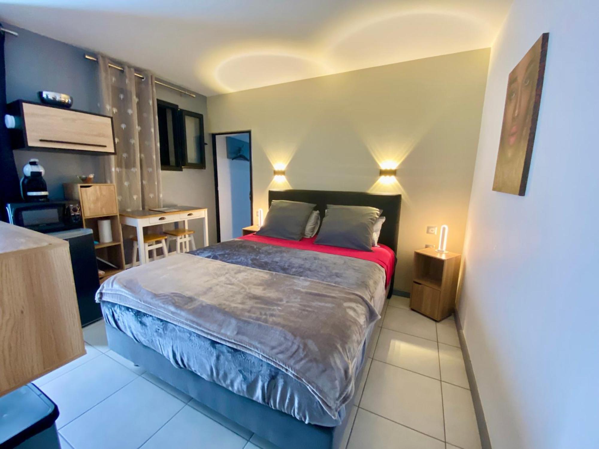 לה טאמפון Hostal 170 Room 15 Service Appartement מראה חיצוני תמונה